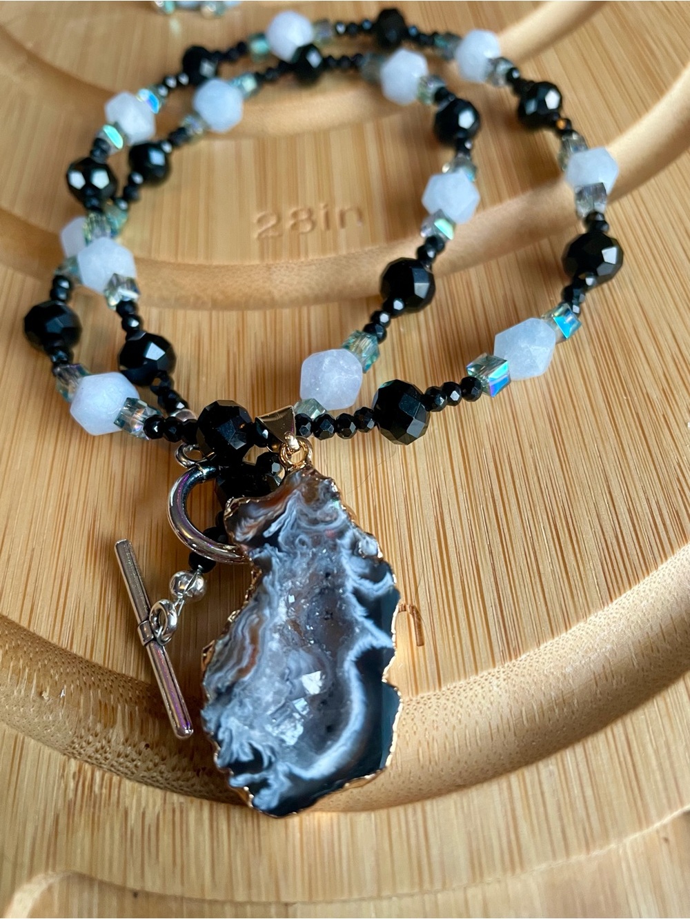 Beaded Agate Pendant Necklace - Black & White